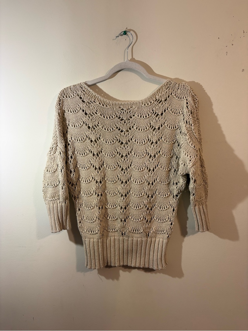 Ann Taylor LOFT open-knit sweater women’s small‎ beige scalloped 3/4 sleeves
